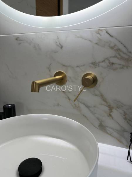 Carrelage Italgraniti Calacatta Gold, un marbre luxueux pour votre salle de bain