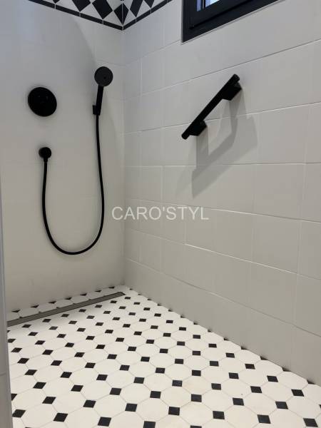 Faïence CESI pour votre salle de bain contemporaine à la Seyne-sur-mer