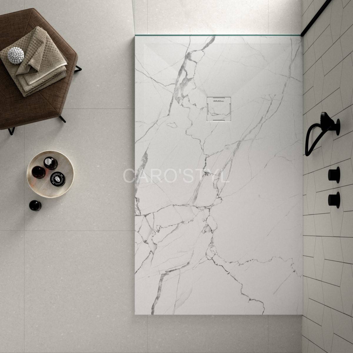Receveur de douche imitation marbre totalement personnalisable à Fréjus