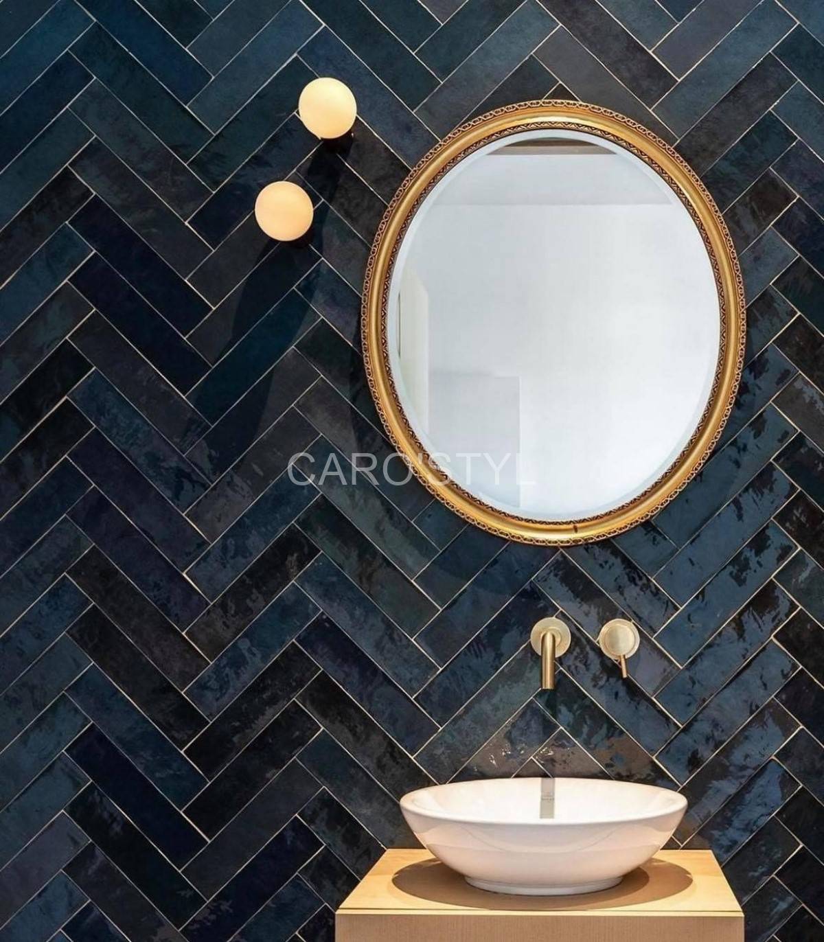 Carreaux inspirés des zelliges artisanaux marocains dans le var 