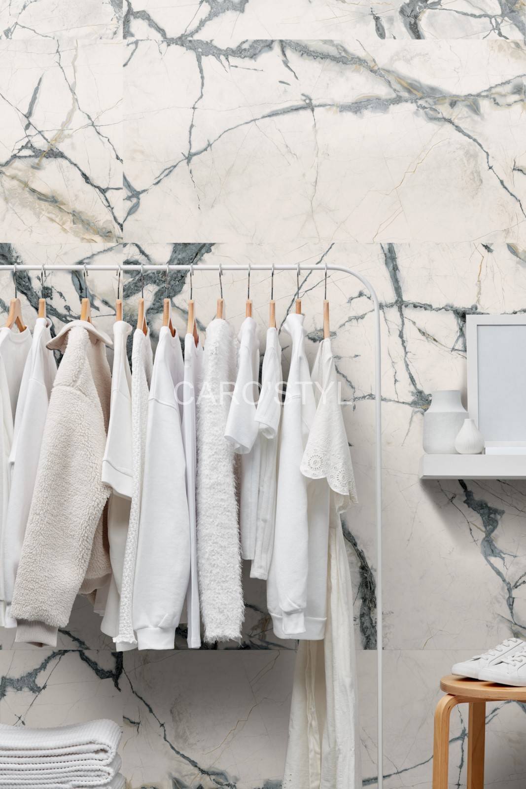 Carrelage imitation marbre Imola The Room Inv White pour salon à Toulon