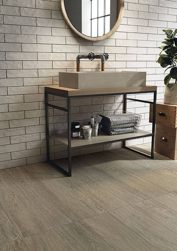 Carrelage effet bois patiné gamme Meet de Caesar dans le Var