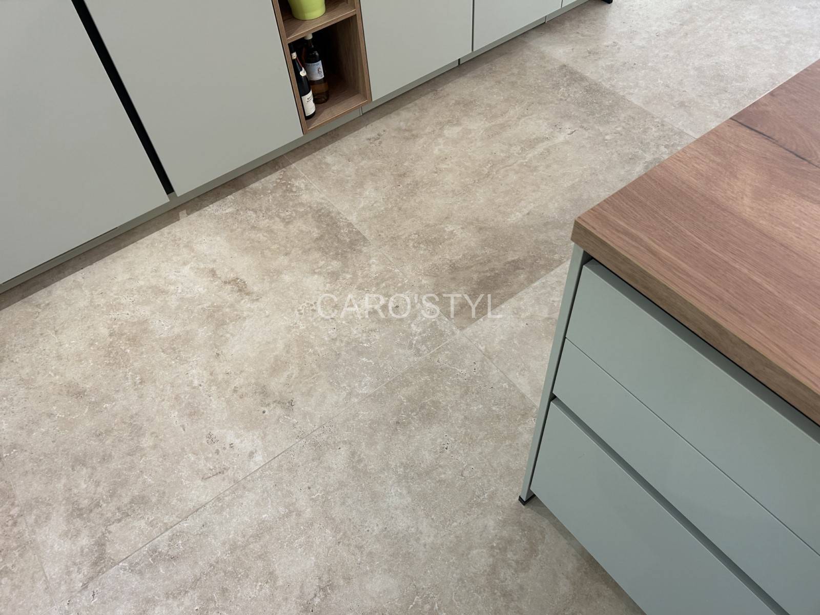 Neolitica Ricchetti carrelage mur salle de bain travertin natural