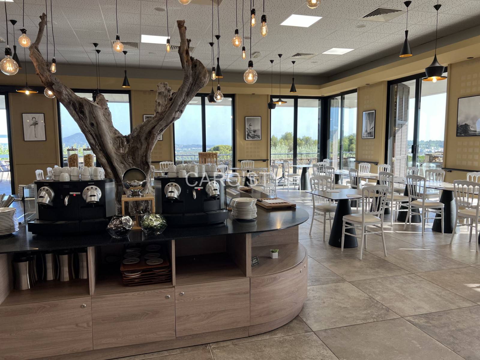 Revêtement de sol au design naturel dans le 83