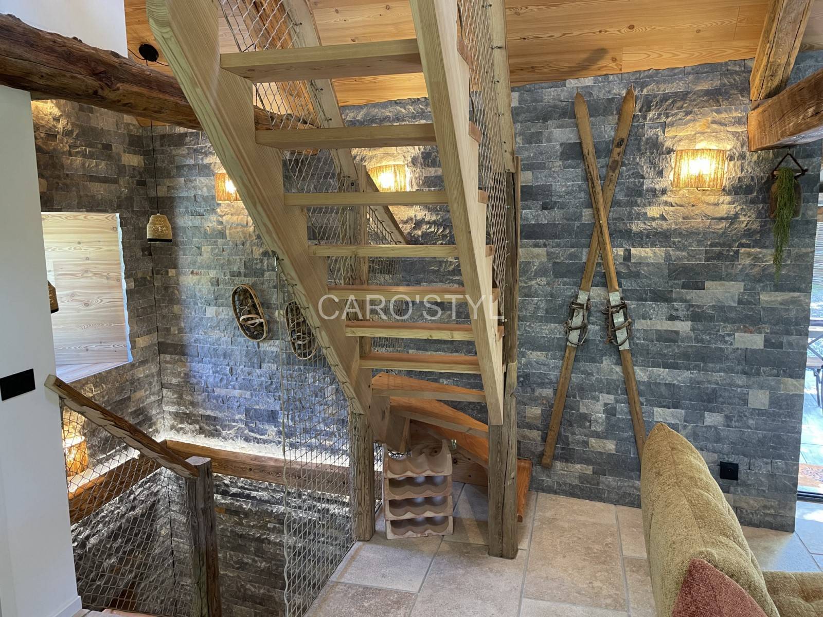 parement mural Split Face Indigo Distrimat pierre naturelle éclatée multi-hauteurs gris foncé