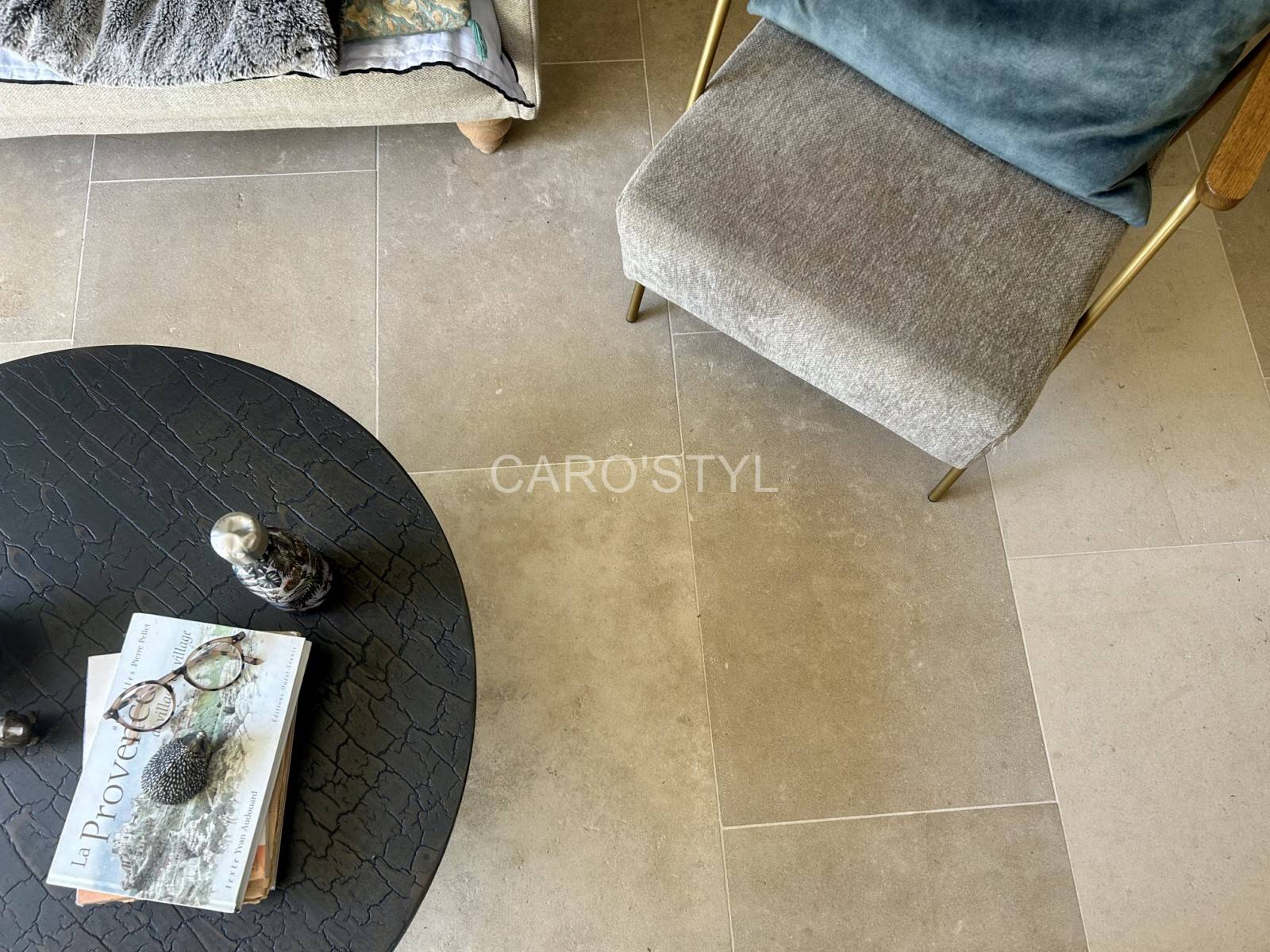 Pierre de Bourgogne une pierre authentique pour sol intérieur dans le 83