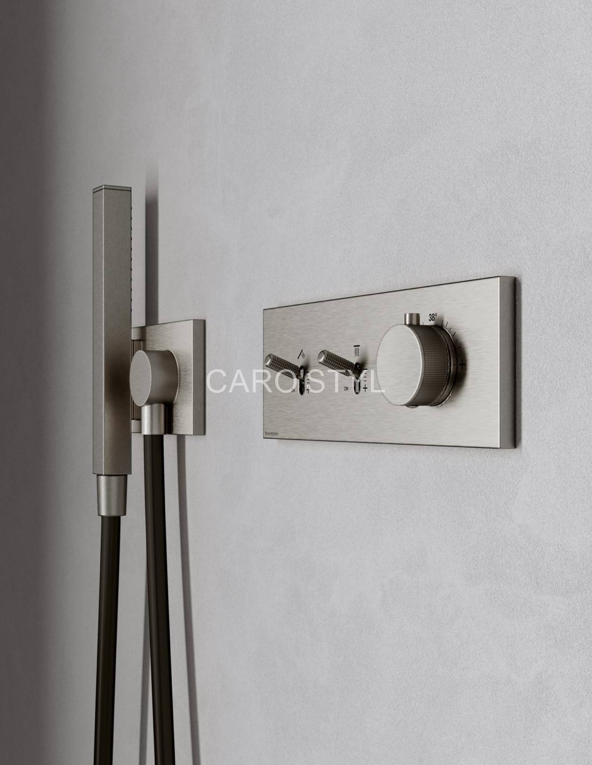 Robinetterie moderne en laiton dans le 83