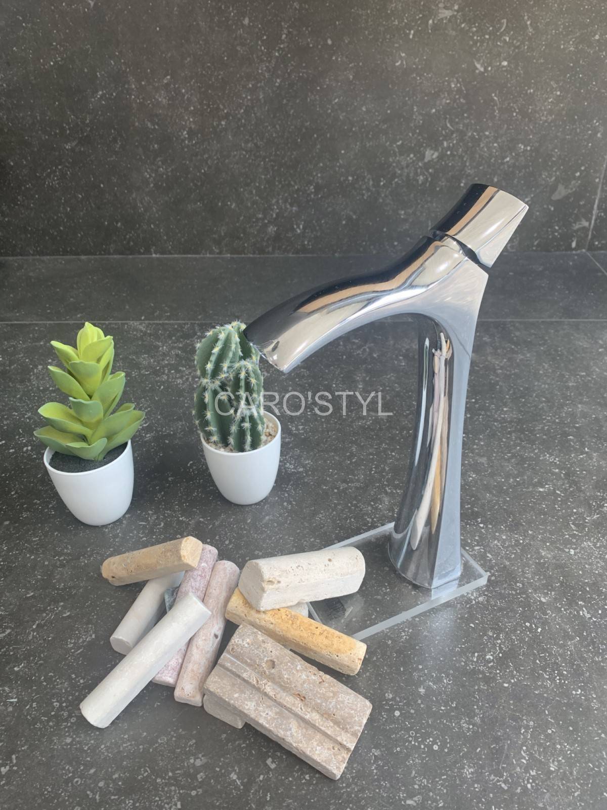 Frise pour cuisine, salle de bains en pierres naturelles, près de Brignoles 83 Var