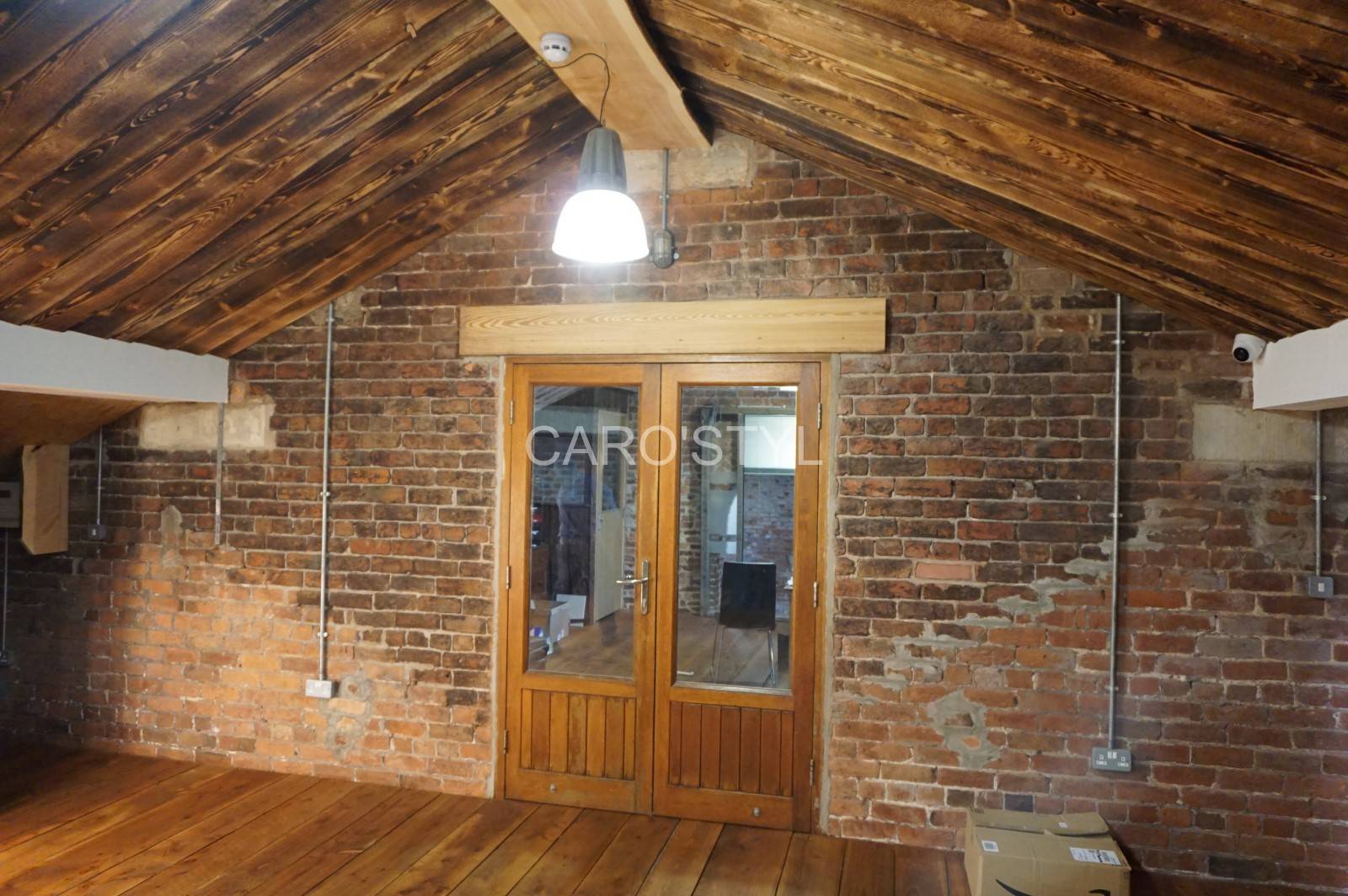 Mur intérieur en brique traditionnelle, le charme bohème, près de Aubagne, 13 Bouches du Rhône