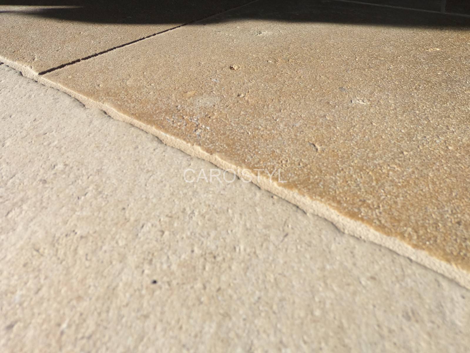 Un carrelage en pierre de Bourgogne Massangis, vers Le Bouscat 33 Gironde