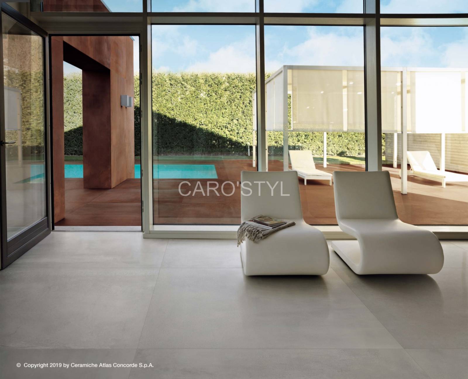 Carrelage céramique blanc décoratif effet oxydé Var