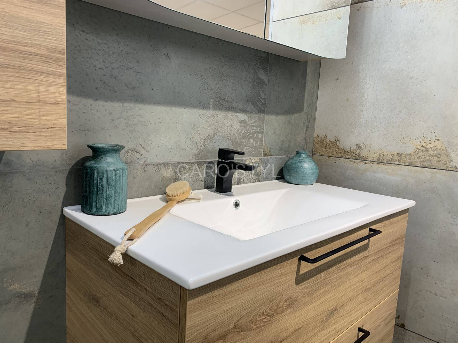 Magasin de carrealge Antibes, meuble et saniatire. Je veux une salle de bain au style indus