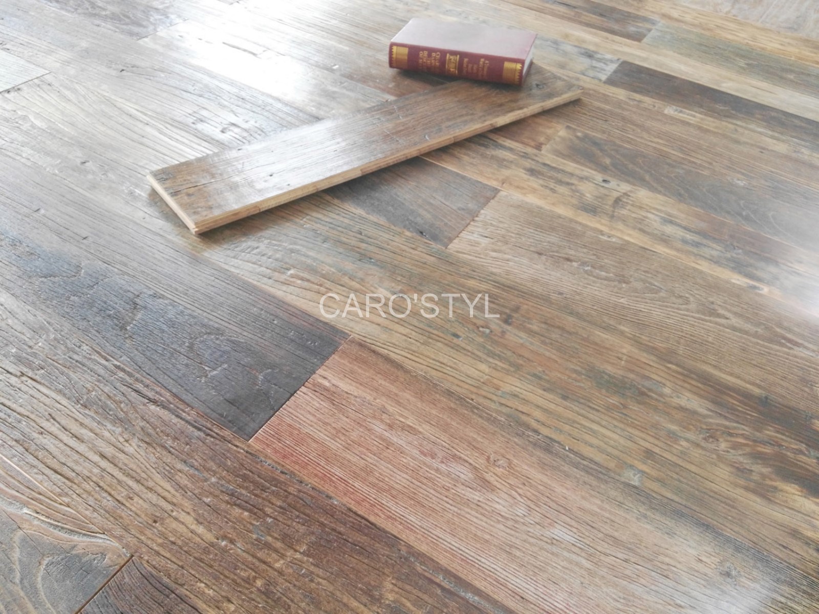Vente parquet collection century d'intérieur pour sol et mur, en chêne contrecollé près de Carqueiranne 83 Var