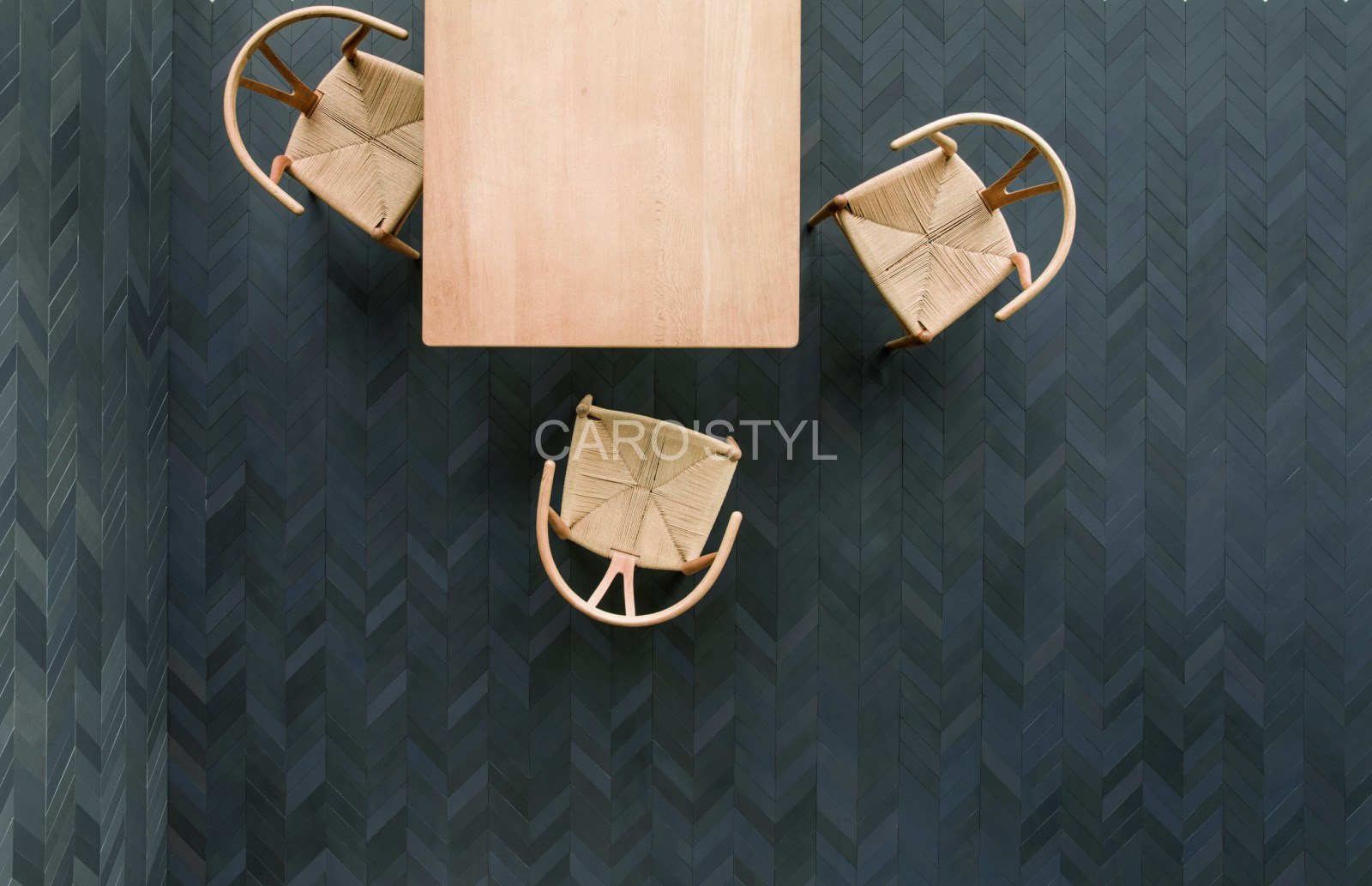 mews de mutina pour sol chevrons vers toulon 83 var