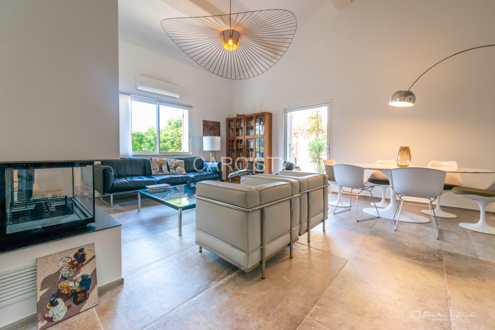 Carrelage effet pierre naturelle beige, grand format, à Hyères 83400 Var