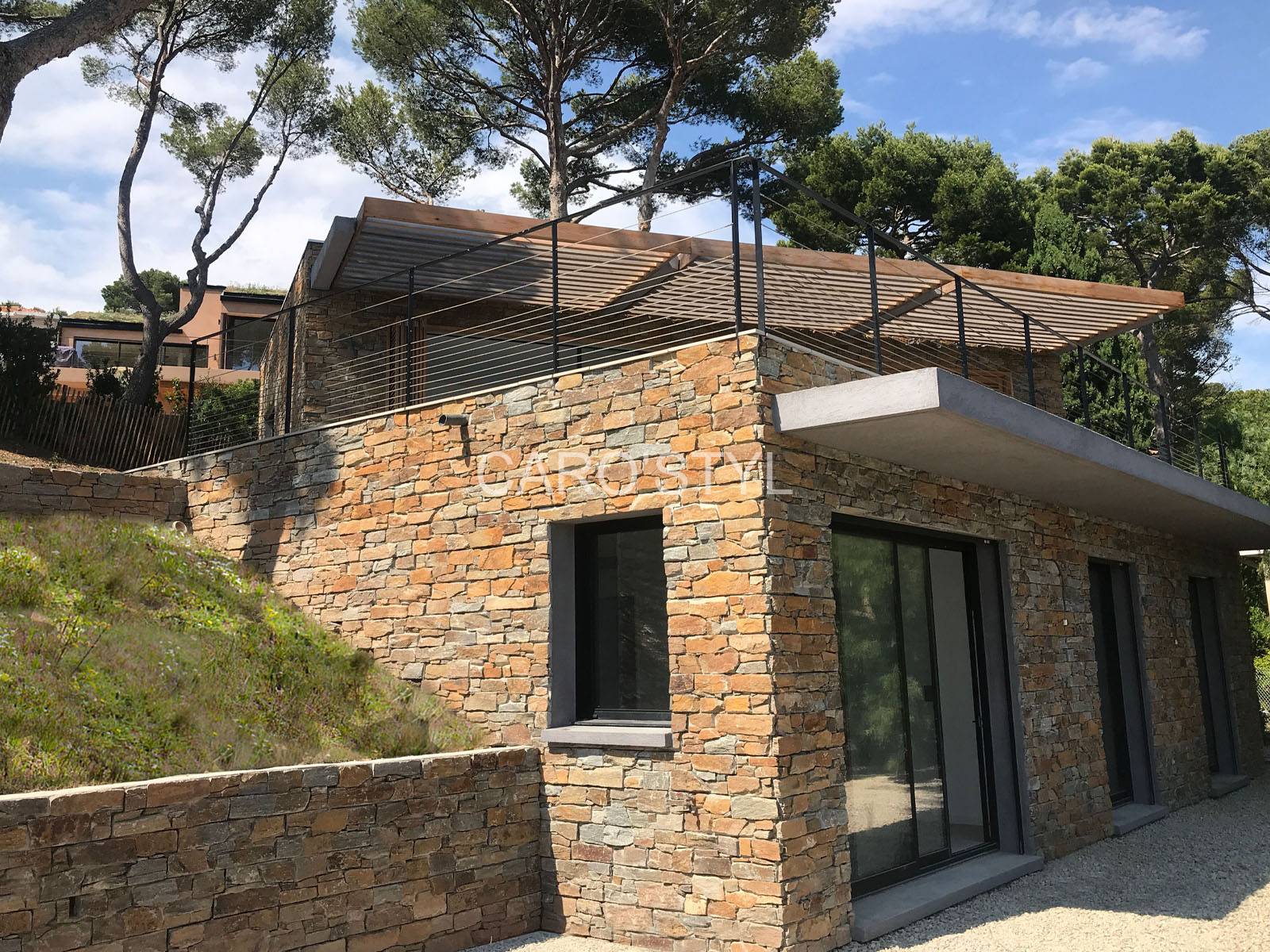 Parement naturel beige Mediterrannee Toulon