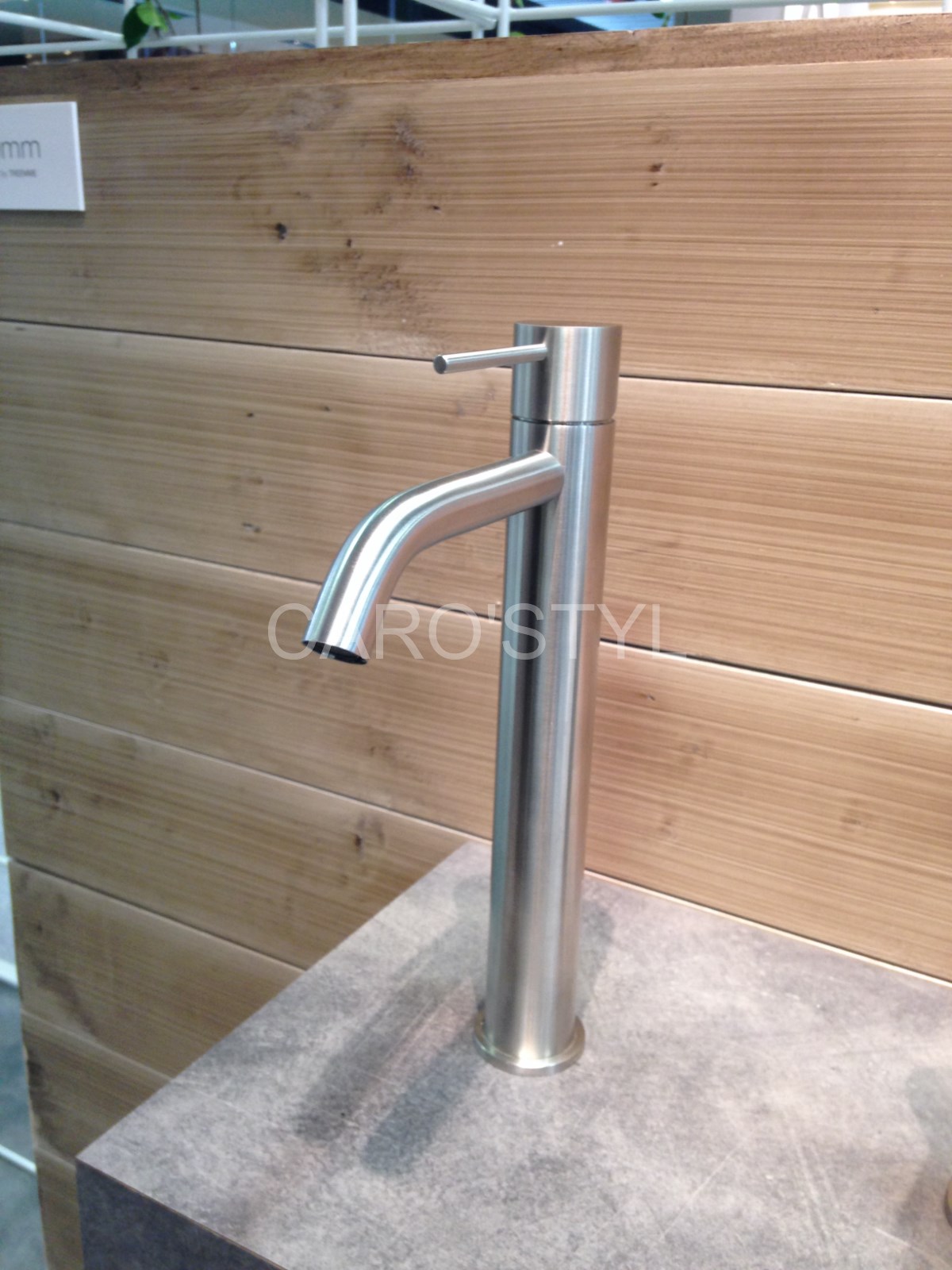 Treemme,mitigeur vasque surélevé série up nickel brossé près de grimaud 83 var