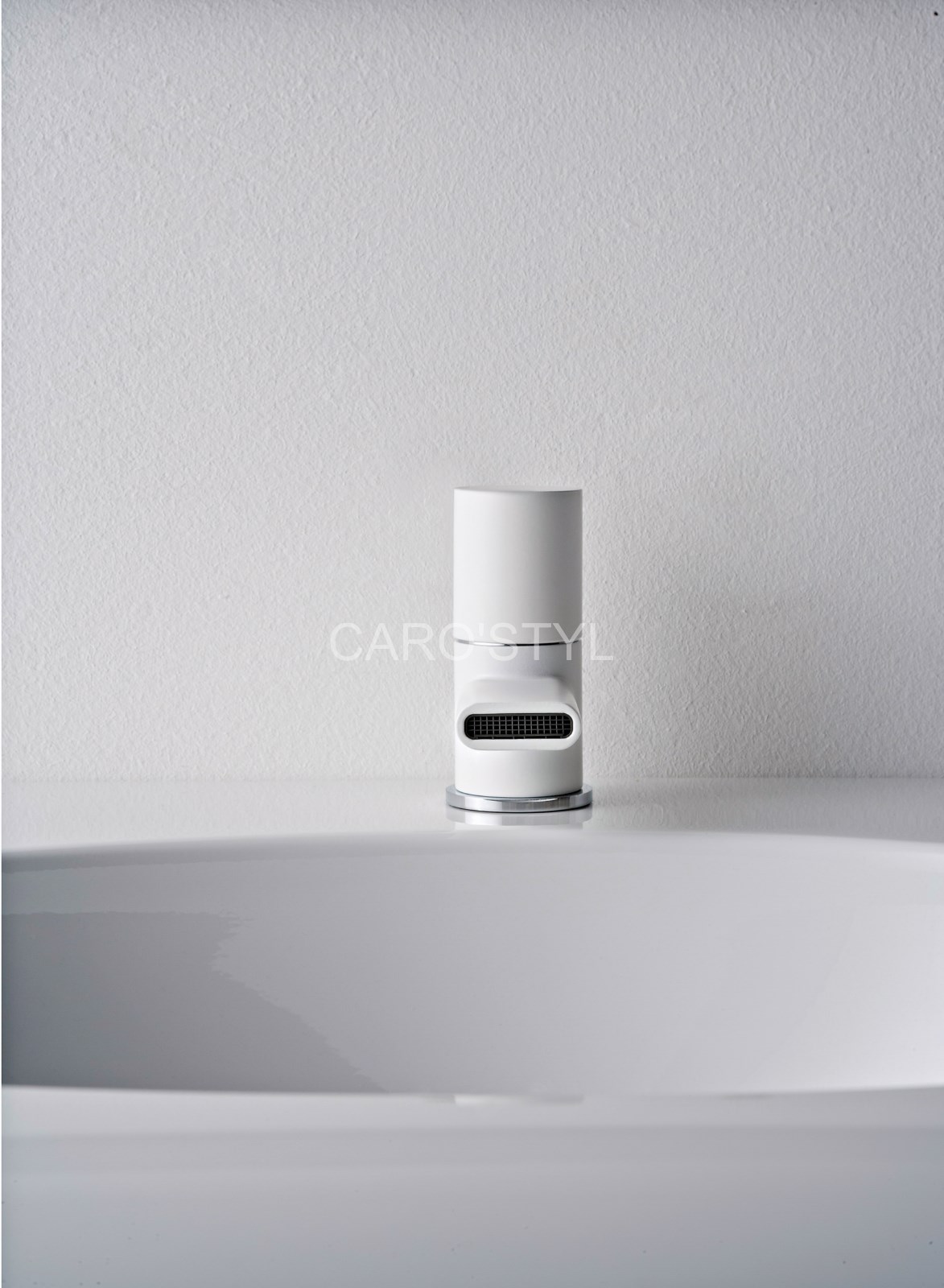 mitigeur nanotech le plus petit 3 cm à poser blanc près de giens 83 var