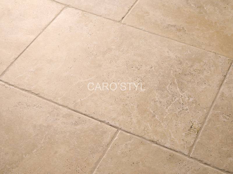 carrelage aspect travertin carostyl à Hyères